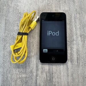 A1367 Apple iPod Touch Gen 4 8GB Black Media Player Tested Works Read Desc